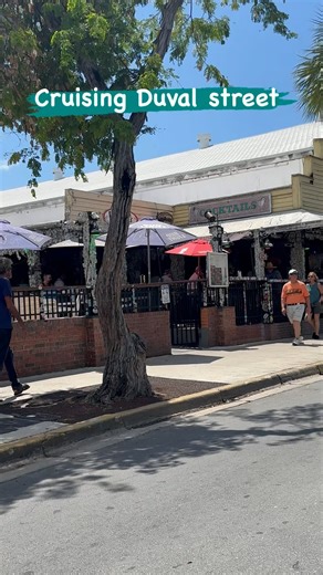 1.8K views · 3.7K reactions | Cruising Duval street #keywest #livemusic #friends #fun #mysic #bars #drinks #food #goodvibes #grateful #enjoy #islandlife #lifestyle | DatGuy in Paradise | Facebook