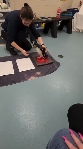 This penguin can paint 😱 | Fredo Reels