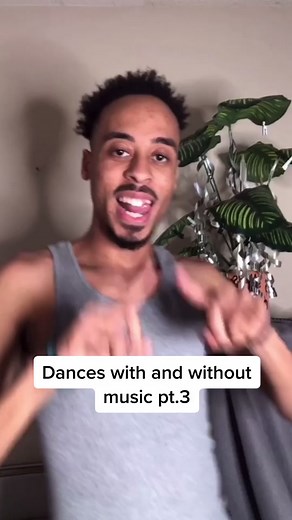 Dances with and without the music pt.3 🕺🏽😭 dc: @arri.arii | i like em chocolate coco coco coco