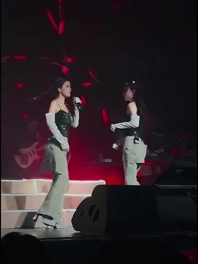 BY2《DNA》现场版高清直拍，2009经典回忆唱跳功底