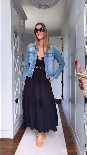 Lace V-Neck Maxi, Off-Shoulder Balloon, Shoulder Ruffle Midi, Smocked Strapless: Four Blacks #ootd