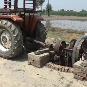 Rahat Old water Irrigation System in punjab before 200 years __ Persian wheel Irrigation System | Sapna Village