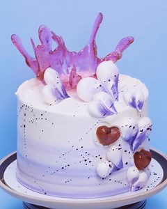 25K views · 139 reactions | Decorating ideas that will make your cakes stand out! | MetDaan Cakes | Facebook