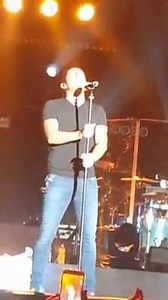 ❤️ Scusami, se ho preferito scriverlo,che dirtelo,ma non è facile dirti che...sei diventata il senso di ogni mio giorno,momento, perché..perché sei fragile ❤️ TORINO live 18/03/17 | MODÀ FANS CLUB UNITI