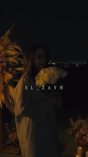يا شجرة التوت غصنك ليه عود؟