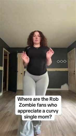 Single woman USA dating over30 prettygirl #Shorts #stella.rampant