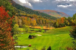 This epic 575-acre Vermont Airbnb comes with its own private golf course