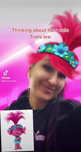 #dreamworkstrolls #universalpicspartner Go check out @trolls for more fun content #ladybarber #loredanag30
