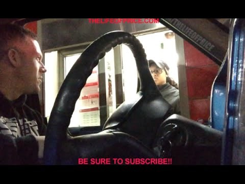 40,000 WATTS OF BASS IN WENDYS DRIVE THROUGH!