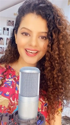 980K views · 107K reactions | Duniya Saari Chhadd ke chaleya, Teriya Raawan Teri Galiyan... #Waareya (female version) OUT NOW! #SoorajPeMangalBhari @diljitdosanjh @bajpayee.manoj @javedmohsin_official @kunaalvermaa @fatimasanashaikh @zeemusiccompany @zeestudiosofficial @mohsinshaikhmusic @anuragbedii @adityadev #PalakMuchhal #PalakMuchhalSongs | Palak Muchhal | Facebook