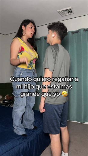Cuando quiero regañar a mi hijo y está más alto que yo #mamalatina #momboy #mamaehijo