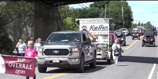 Mapleton Days Parade