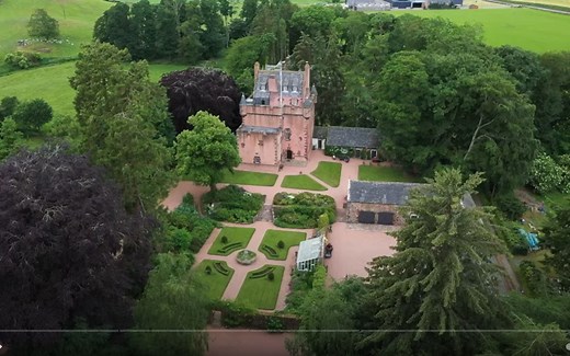 Historic Tours: The ‘Towie Barclay Castle’, Scotland