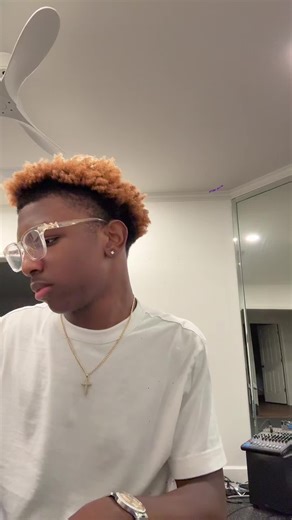 Understanding WanMor's Unique Style and Relatable Content