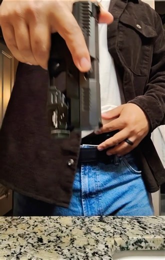 New Year's EDC: CZ P10S. Better than a Glock 26?