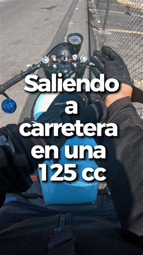 Taking my cafe racer-converted Honda Tool 125 out on the road to Teotihuacan 😎 #motorcycle #biker...