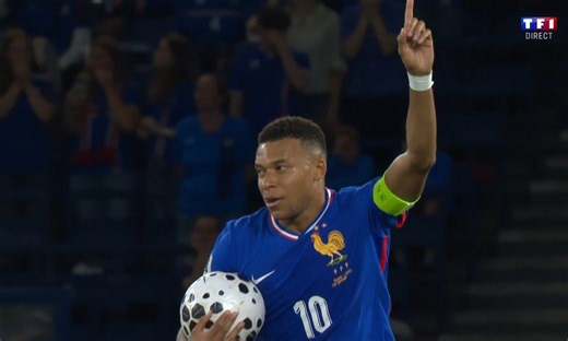 France - Islande : voir le penalty de Kylian Mbappé - Matchs internationaux de préparation | TF1+