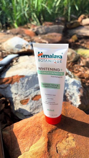 Brighten Your Smile This Year with Hydroxyapatite Toothpaste