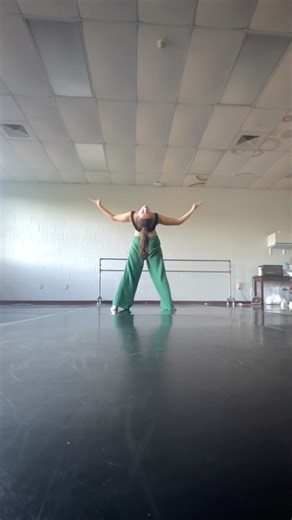 Zombie by YUNGBLUD - Choreography by Holly Bishop - #dance #dancer #choreography #viral ‪@yungblud‬