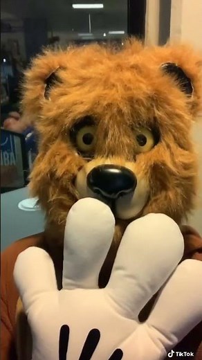 Missing kids at Chuck E. Cheese!