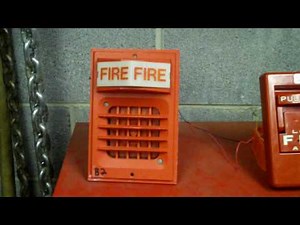 Simplex 4051 with 2903 Light Plate and 4263-1 Pull Station