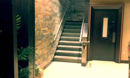 The Red Fox Restaurant - The Place Where Jimmy Hoffa Was Last Seen Alive: Bloomfield Hills, Michigan