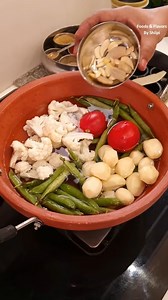 776K views · 8.5K reactions | Aloo Gobhi Matar ek naye andaz mein - आलू गोभी मटर एक नए अंदाज़ में - Spice up your daily meal with this new recipe  Aloo Gobhi Matar ki Sabji #FoodsAndFlavors #RecipesByShilpi #FoodsAndFlavorsByShilpi #recipe #Recipes #IndianRecipes #Food #Cooking #IndianRecipes | Foods And Flavors | Facebook