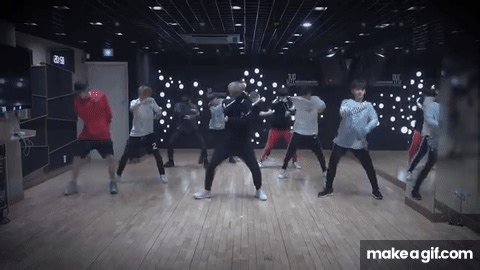 [Stray Kids Special Gift] “Hellevator” Dance Practice on Make a GIF