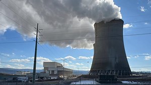 Big Tech wants to plug data centers right into power plants. Utilities say it's not fair