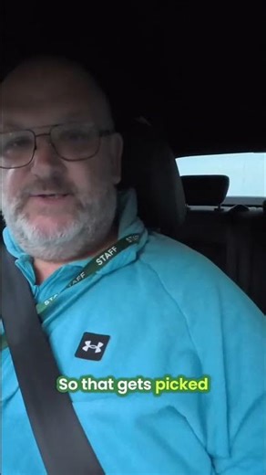 Finding a Post Box: Simple Steps and Results #shorts