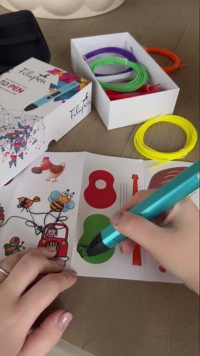 Kreativer Bastelspaß mit 3D-Stift für die ganze Familie - Entdecke die Magie des 3D-Zeichnens!