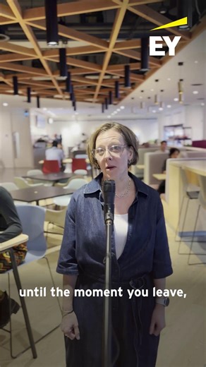 Why EY 💛 From development opportunities and diverse projects to a culture that empowers growth and collaboration. Hear from our people on why they enjoy being part of EY. Discover more: https://ow.ly/Nf6a50Xfwup | EY Careers