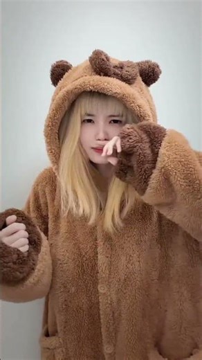 Get Ready to Sniffle: Stay Warm to Avoid Cold and Disguise Sneezes