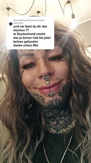 Exploring Tongue Splitting and Body Modification in Deutsche