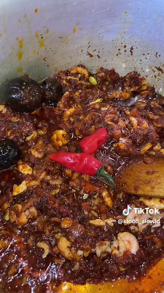طريقة عمل رز بالربيان بأسلوب سهل وسريع