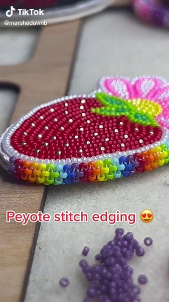 Indigenous Beadwork: Peyote Stitch Edging