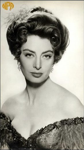Capucine Biography: 84 years of life - Actor, model and fashion icon #shorts #capucine #biography