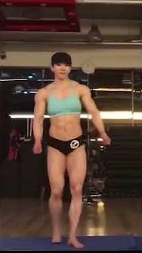 Yeon Woo Jhi (posing practice)