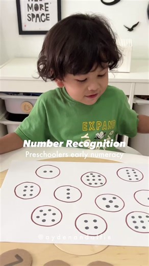 Fun and Simple Kids' Number Recognition Activity