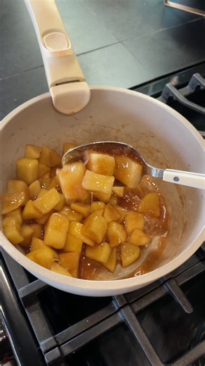 Healthy Stewed Pears Recipe for Easy Digestion