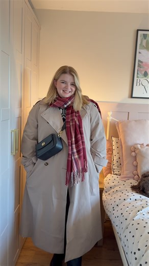 Jess Bacon on Instagram: "I don’t know what it says when you have to have a tea break mid getting ready but here we are 🤷🏼‍♀️ Please enjoy the most chaotic get ready with me to watch my mum sing at the Christmas light switch on ✨ I’m not sure ASMR is just people sighing but here we are! Comment LINKS below to receive a DM with the link♥️ https://liketk.it/5A0DA Pyjamas @georgeatasda Boots @simplybeuk Skort @abercrombie Jumper @hm Trench @asos Scarf @mango Bag @coach Tights @snagtights Clumsine