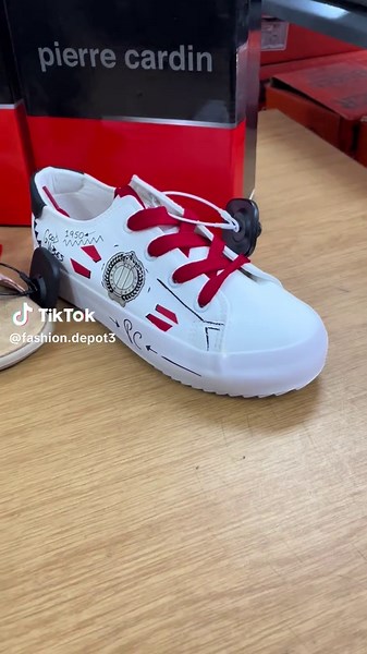 Explore the Latest Summer Sneakers and Sandals Styles