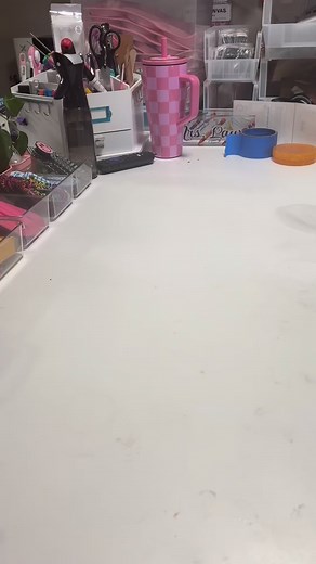 Teacher desk mats and mouse pads #teachergifts #teachersofinstagram #teacherappreciationweek #teachergram #mousepad #deskmats | Miss Crafty Customs