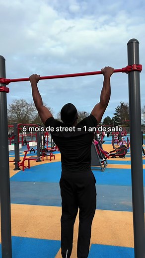Programme street workout : progresser en tractions et dips en 3 mois