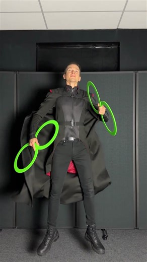 How a simple trick can teach you an Advanced concept👇 Very often I find great ways to explain complicated ideas like isolation through a very simple and easy-to-follow reference. This is one of the examples. If you want to learn more, check out my full Ring Jedi System with 80 tutorials divided into 8 levels😊 👉Learn rings - FREE TRIAL of my 8-Rings tutorials - 𝗟𝗜𝗡𝗞 𝗜𝗡 𝗕𝗜𝗢✅ 🎁Bonus: Guide to getting rings 👉Book me and other talented performers at my entertainment company Neon Circus 