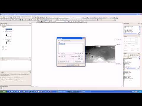 ArcGIS: adding corner coordinates to the map
