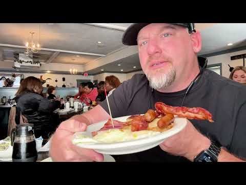 Colonial Pancake House...WOW!