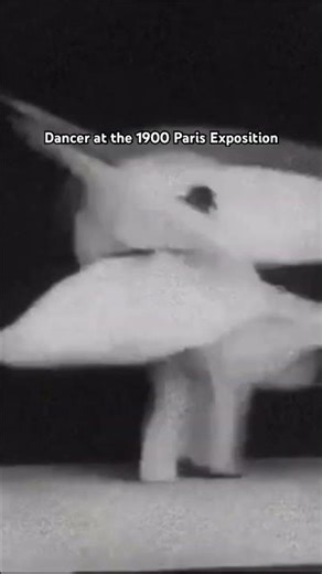 Dancing at the 1900 Paris Exposition #dance #old