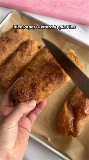 5 Healthy Rice Paper Recipes you need to try 1. Rice Paper Spanakopita: Recipe (serves 1): - 3x rice paper sheets (about 33g) - 1 egg mixed with about 1-2 tbsp water - Sesame seeds for topping Filling: - 25g feta - 100g cottage cheese - 1/2 cup chopped spinach - 1 stalk green onion finely chopped - Onion powder or use freshly chopped onion (I just prefer without) - Salt & pepper to taste - A few tsp of the egg wash 1. Prepare the filling and mix well 2. Dip each rice paper sheet into the egg was