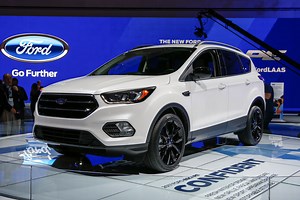 2017 Ford Escape Updated with Fresh Looks, New Engines